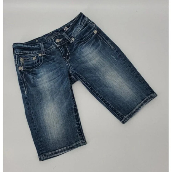 MISS ME Bermuda Jean Shorts Size 27 Blue Embroidered Studs Rhinestone Zip Fly - Picture 2 of 9